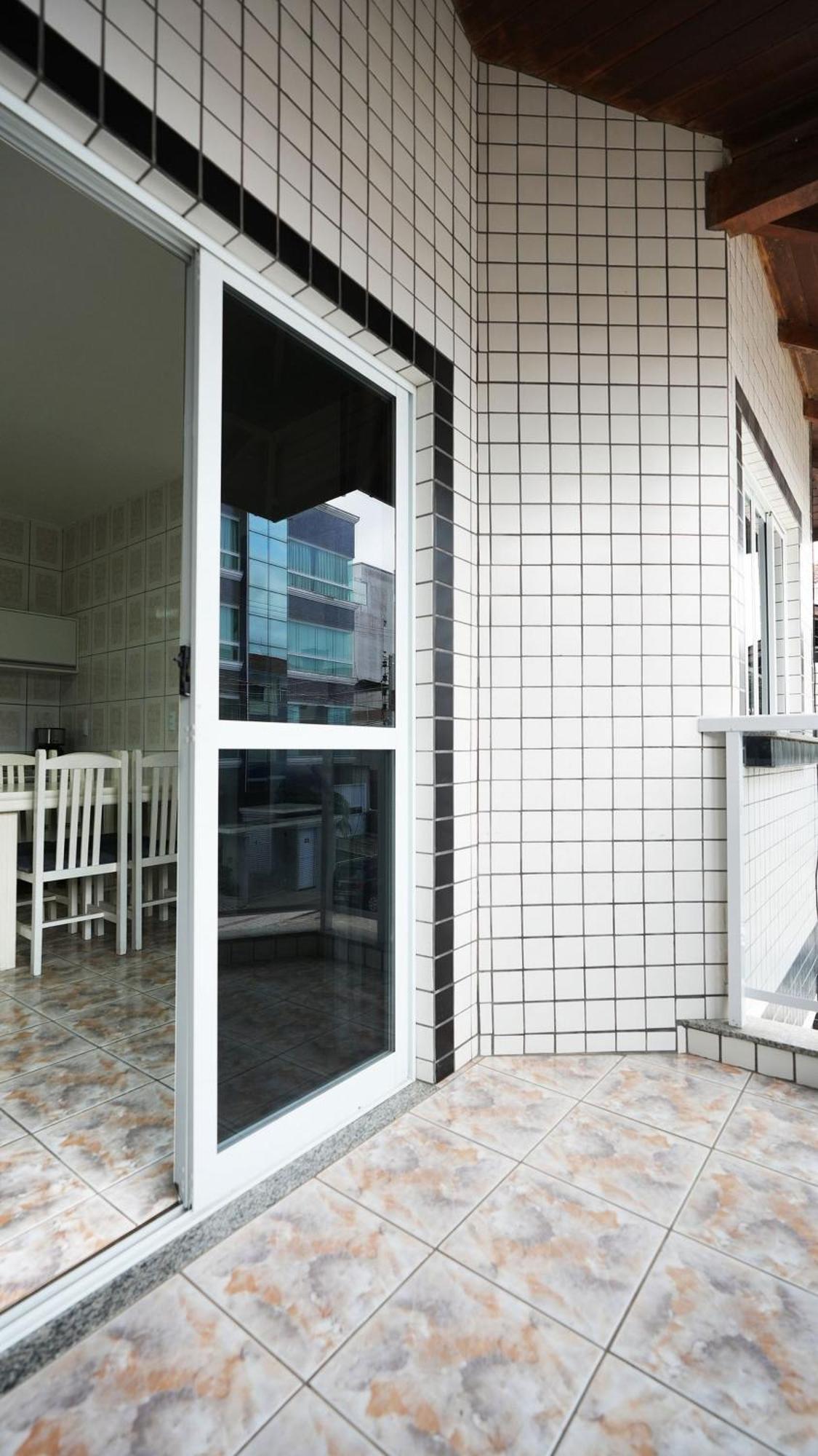 Residencial Adolfo - Mestre Naro ボンビーニャス エクステリア 写真